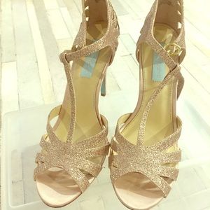 Gold glitter heels